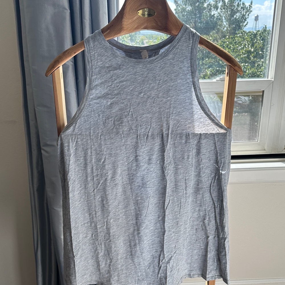 Lululemon Athletica Light Gray Tank Top